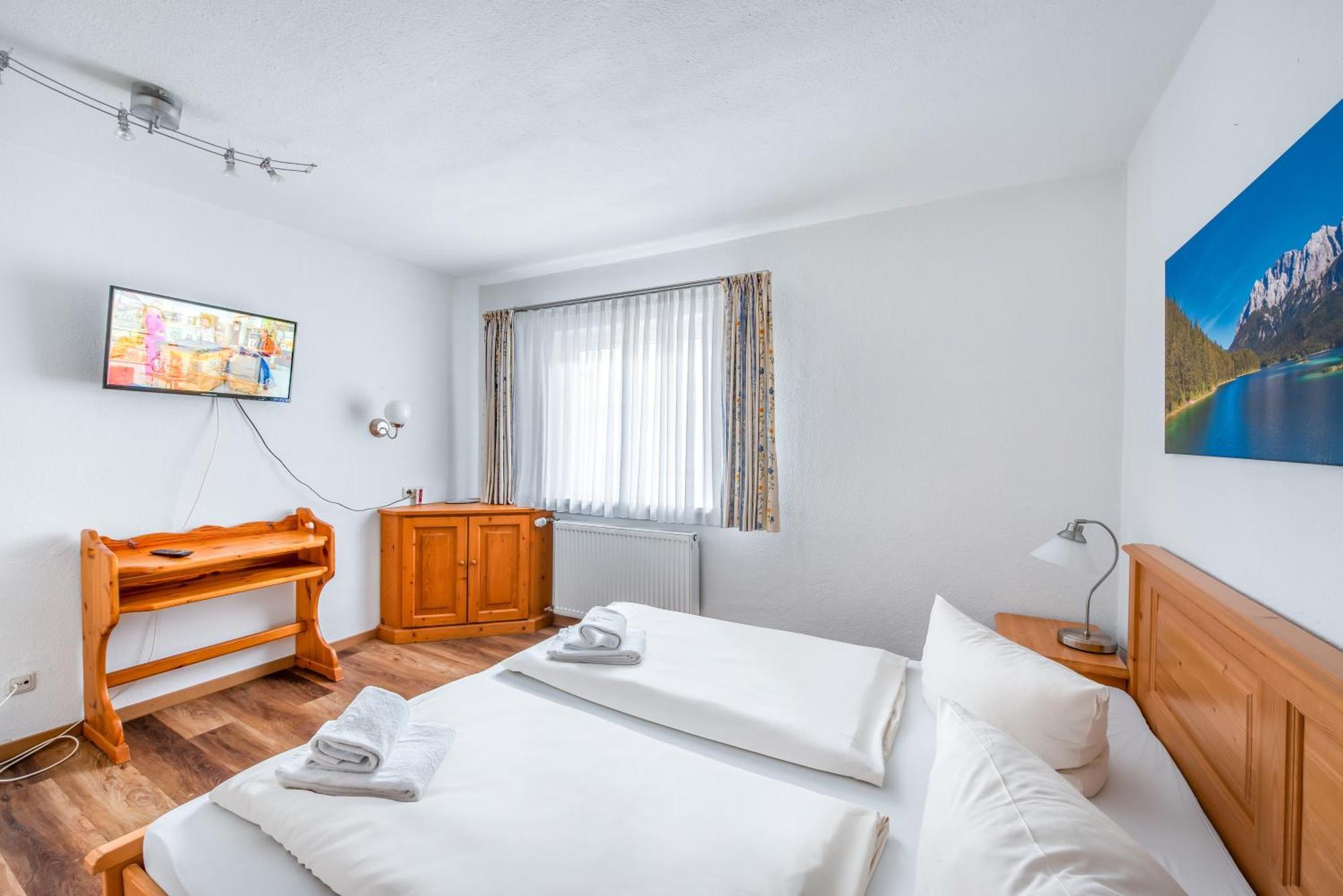 Hotel Garni Nuss Grainau Eksteriør billede